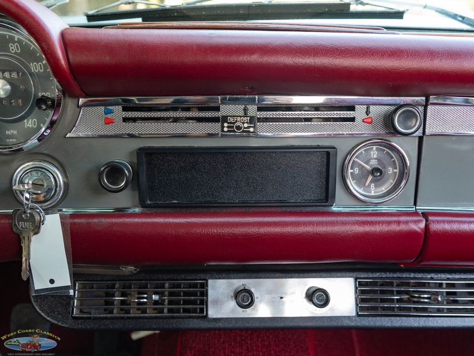 1968 Mercedes-Benz 280SL