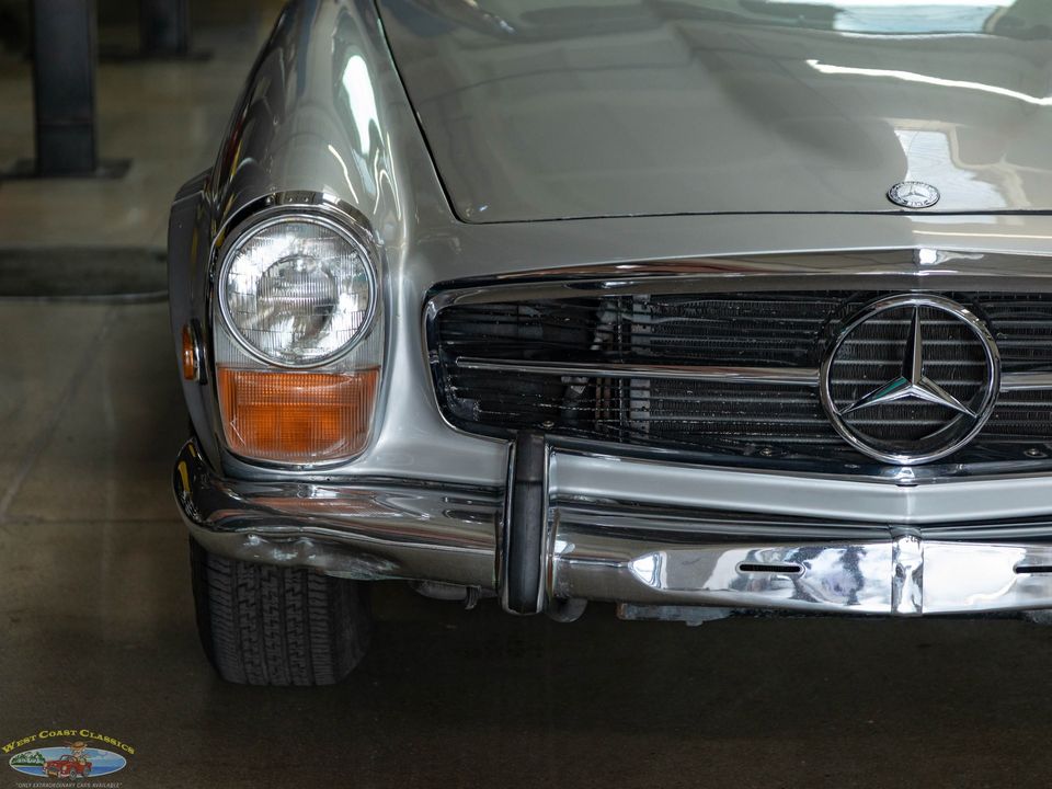 1968 Mercedes-Benz 280SL