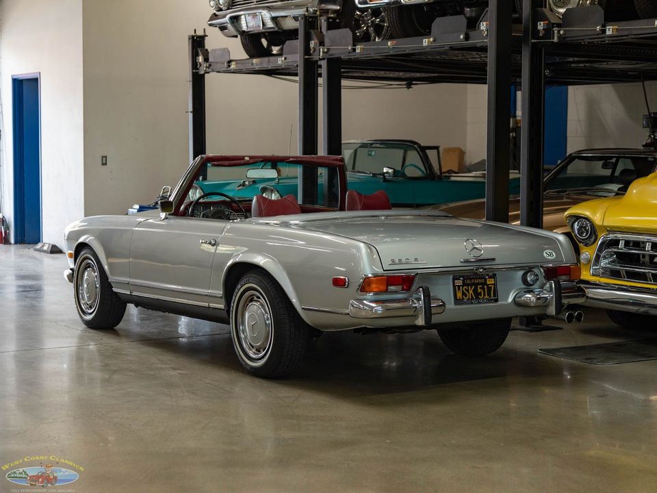 1968 Mercedes-Benz 280SL