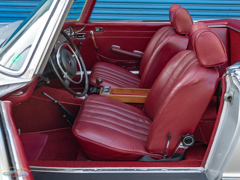 1968 Mercedes-Benz 280SL