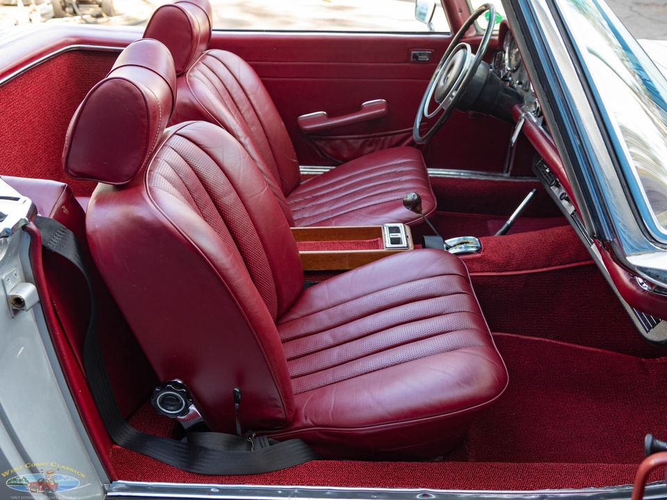 1968 Mercedes-Benz 280SL