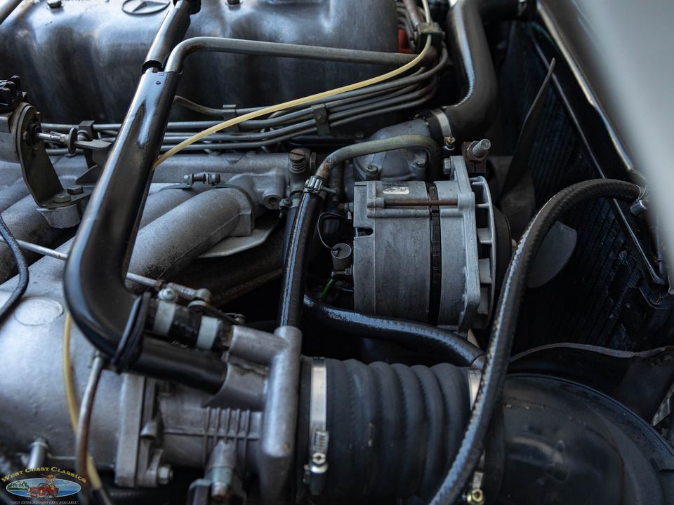 1968 Mercedes-Benz 280SL