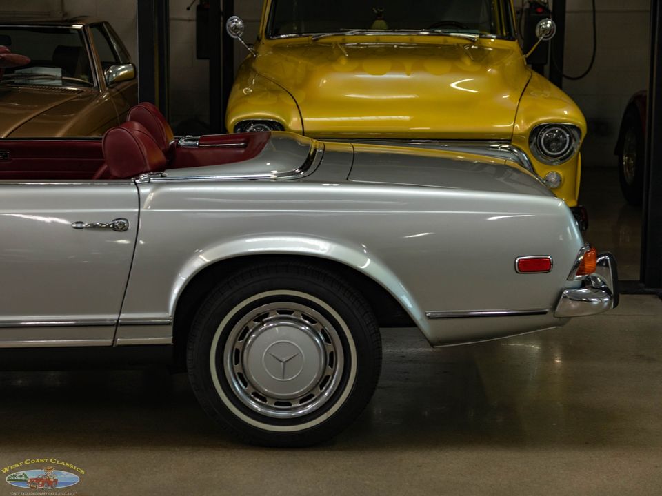 1968 Mercedes-Benz 280SL