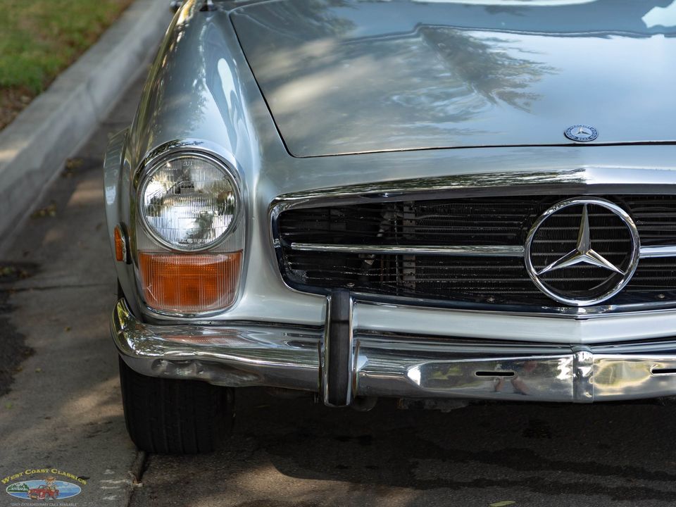 1968 Mercedes-Benz 280SL