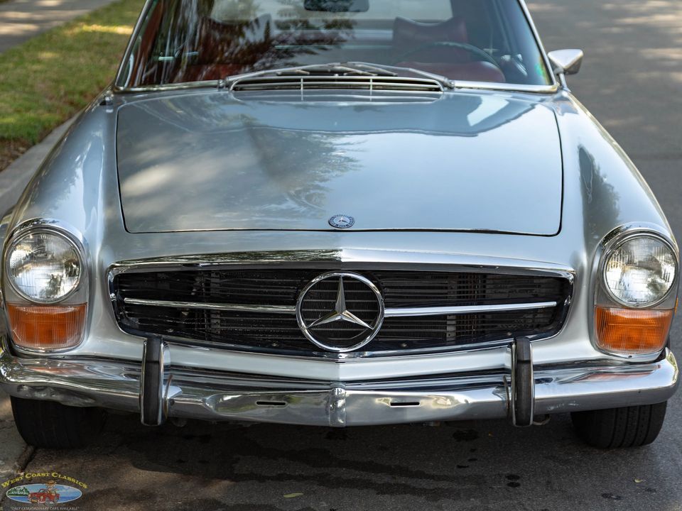 1968 Mercedes-Benz 280SL
