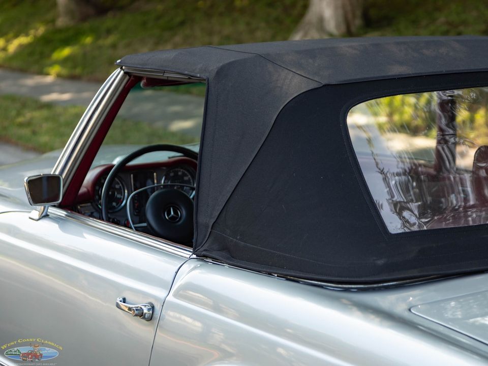 1968 Mercedes-Benz 280SL