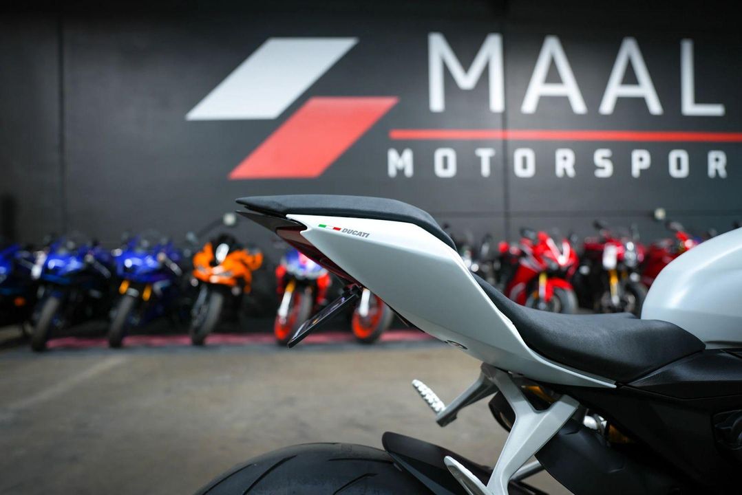 2014 Ducati 899 Panigale White