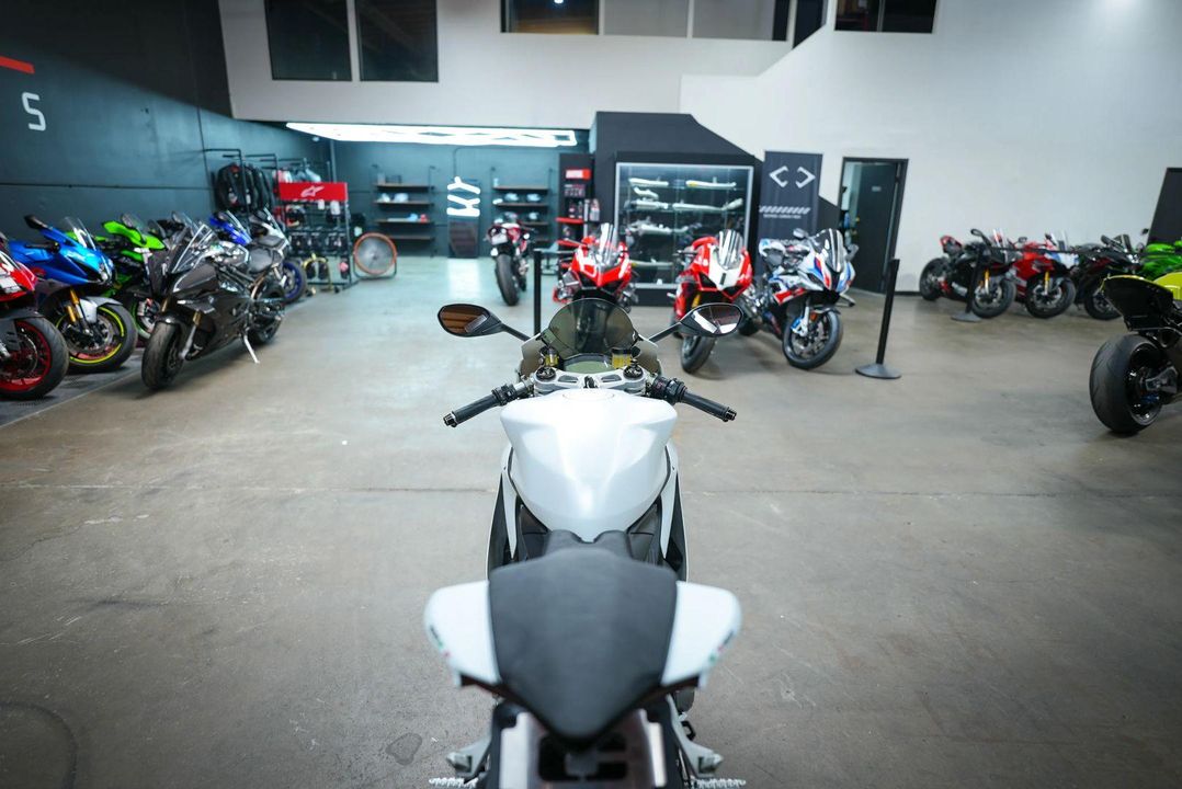 2014 Ducati 899 Panigale White