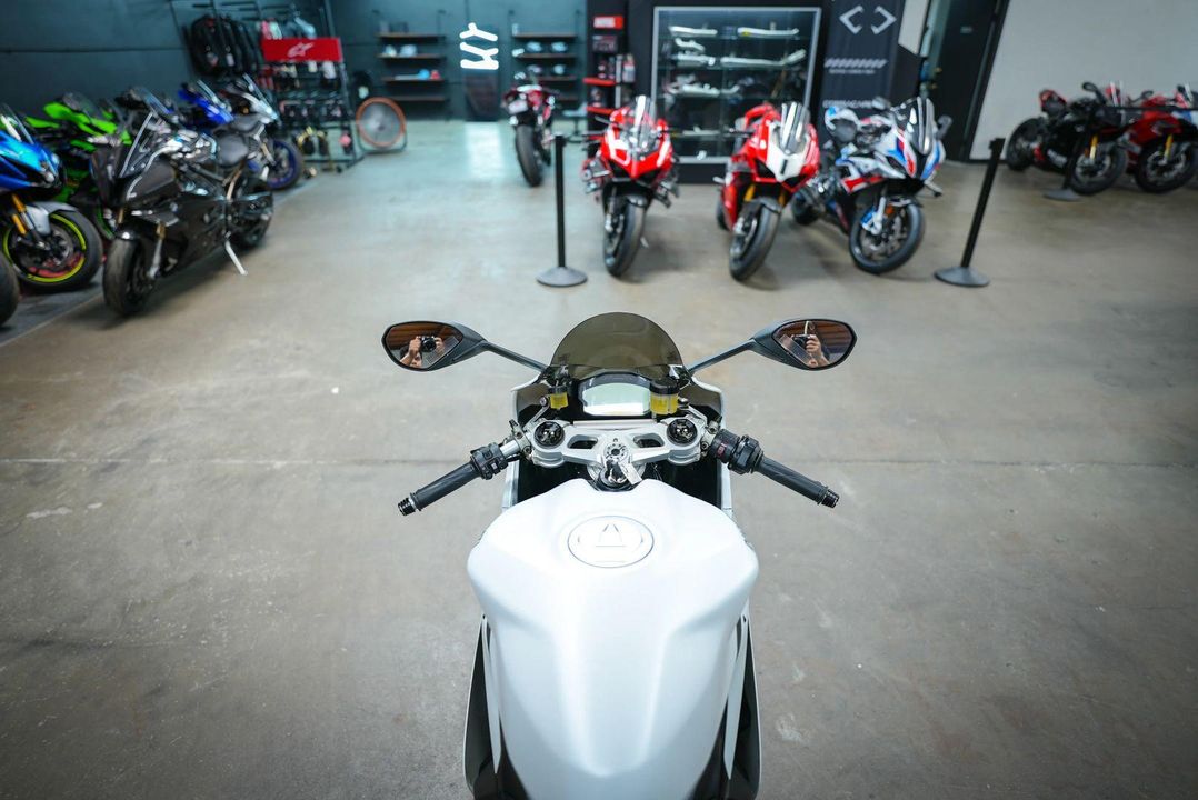2014 Ducati 899 Panigale White