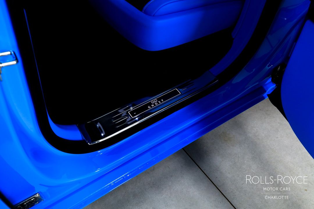 2025 Rolls-Royce Black Badge Ghost