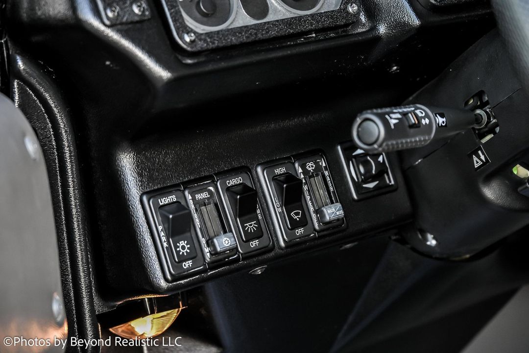 2002 HUMMER H1