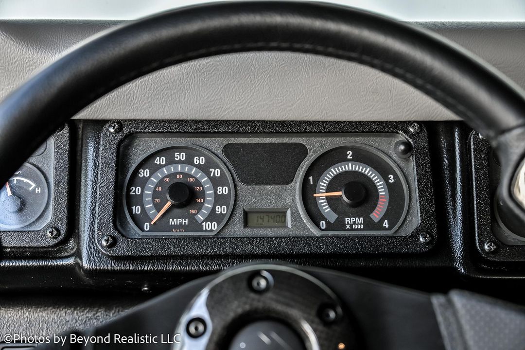 2002 HUMMER H1