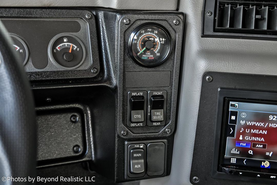 2002 HUMMER H1