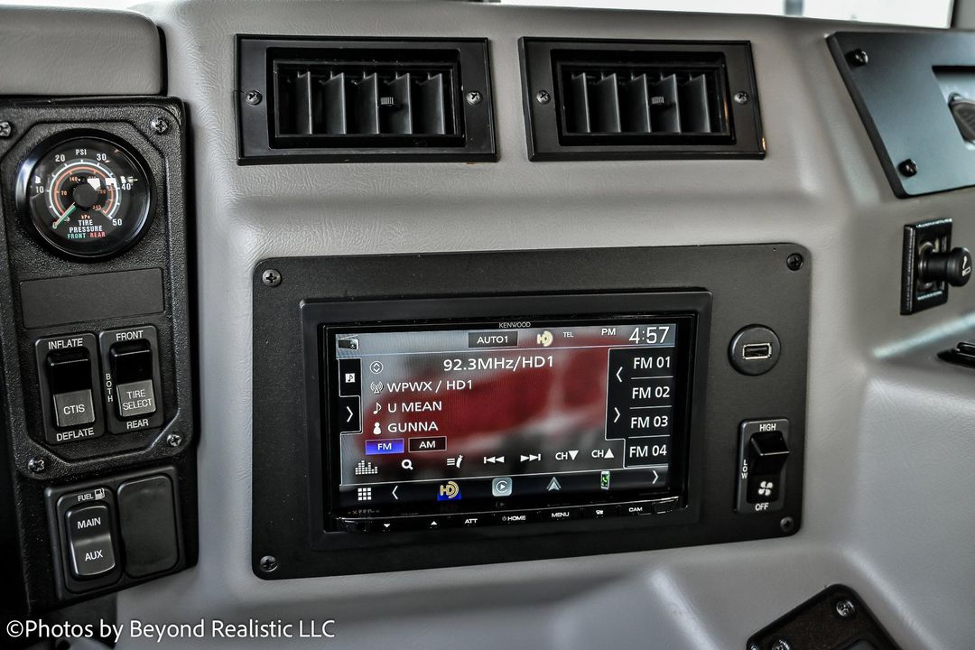 2002 HUMMER H1