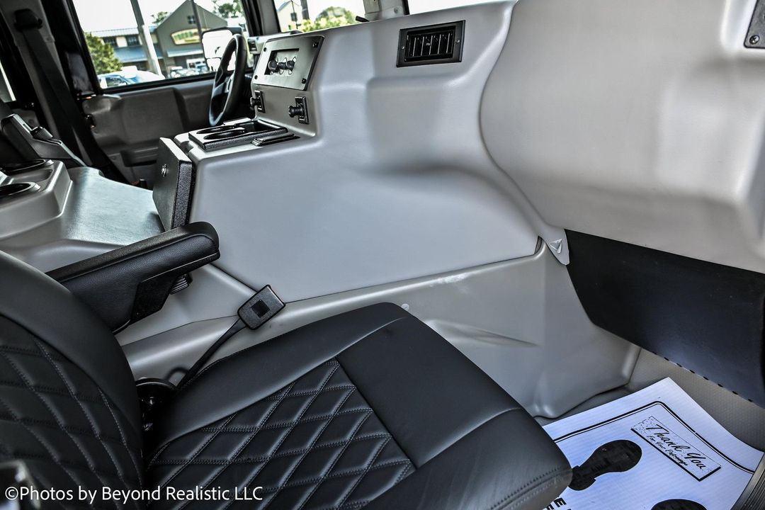 2002 HUMMER H1