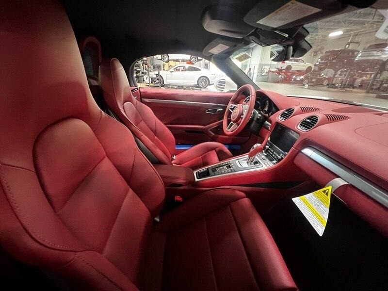 2024 Porsche 718 Boxster