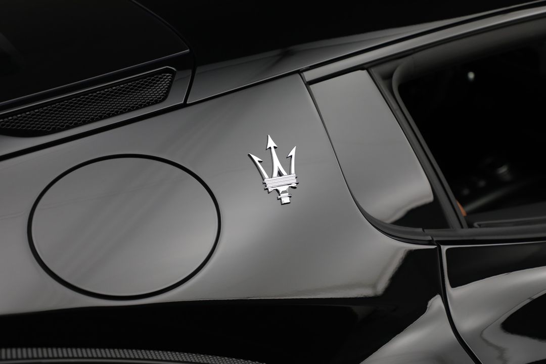 2023 Maserati MC20