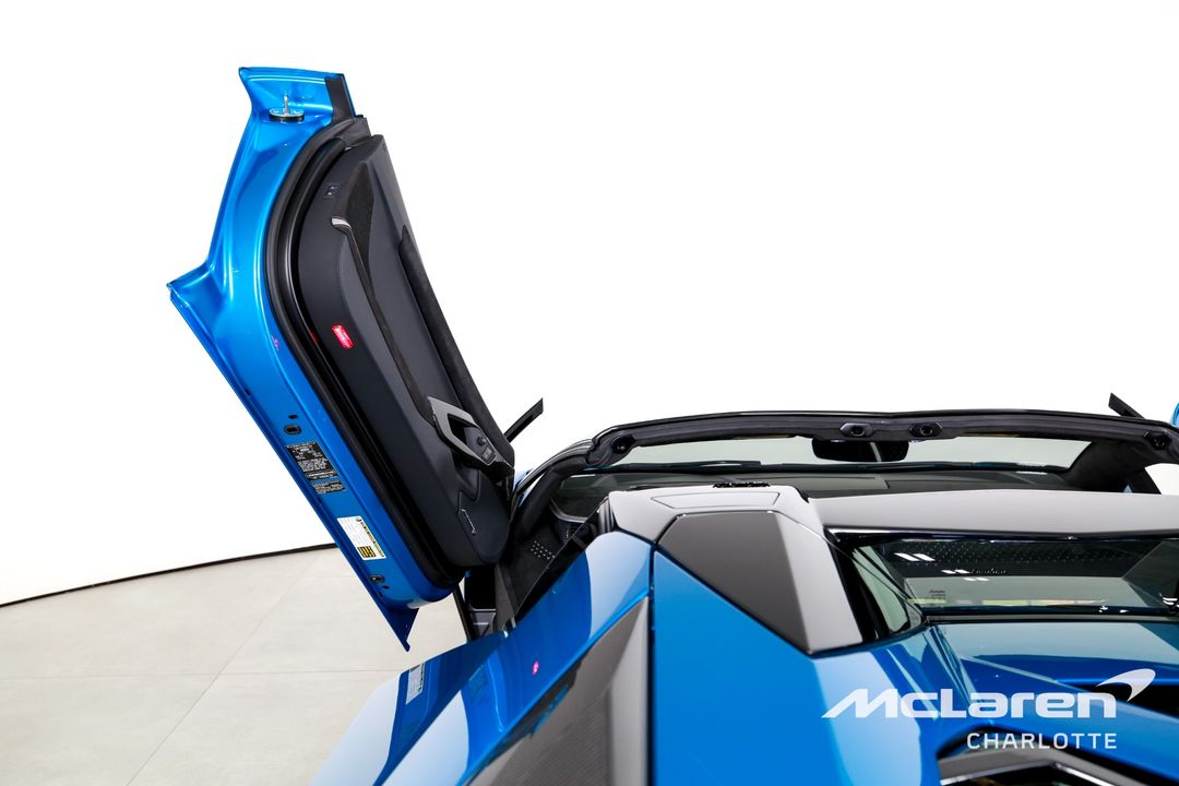 2022 Lamborghini Aventador