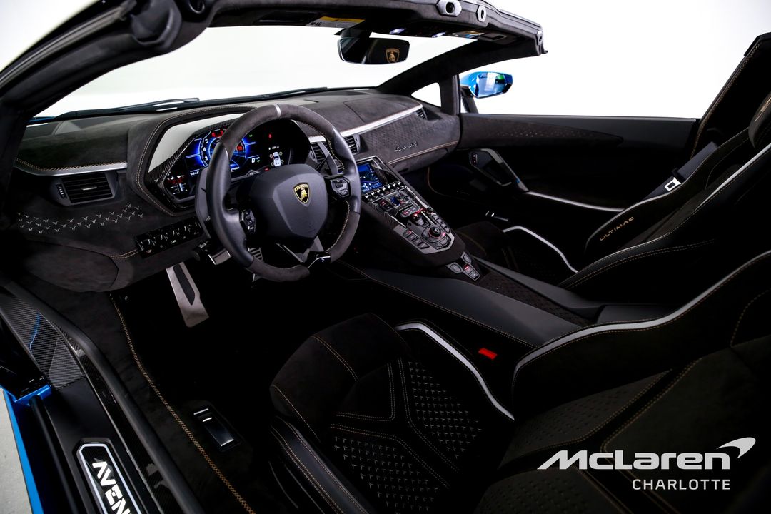 2022 Lamborghini Aventador