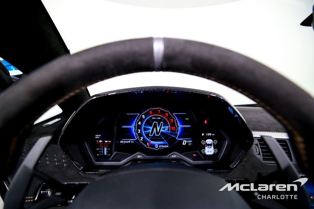 2022 Lamborghini Aventador