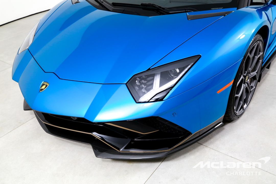 2022 Lamborghini Aventador