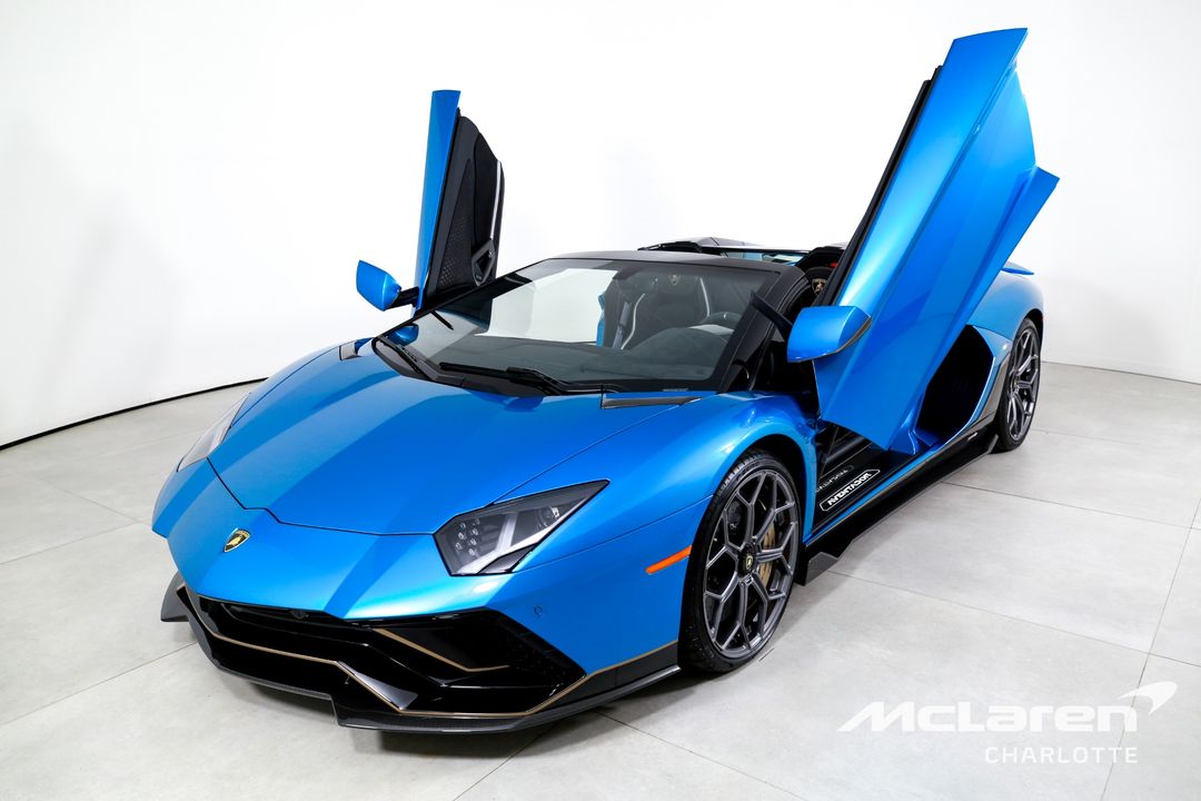 2022 Lamborghini Aventador