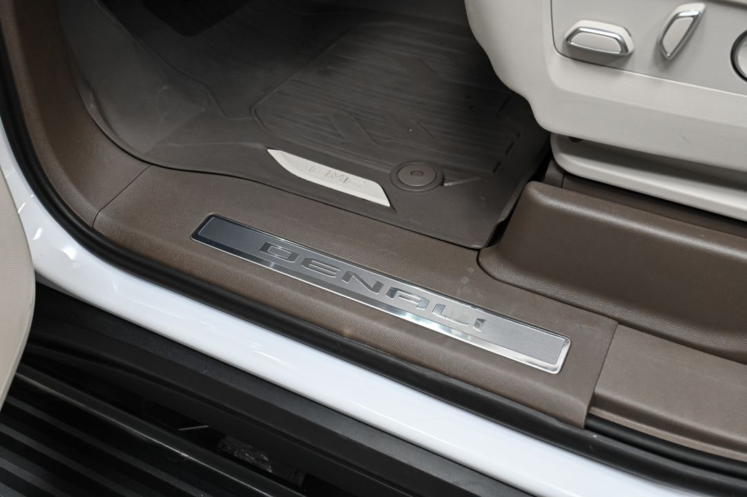 2025 GMC Yukon