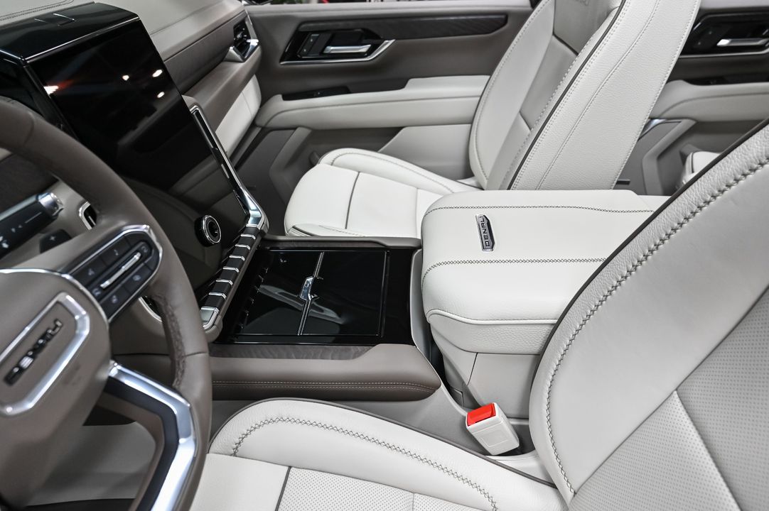2025 GMC Yukon