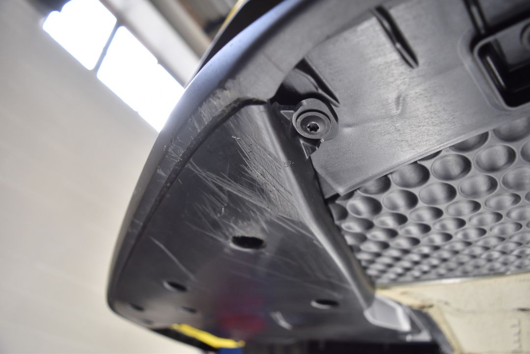 2025 Porsche GT4 RS Weissach