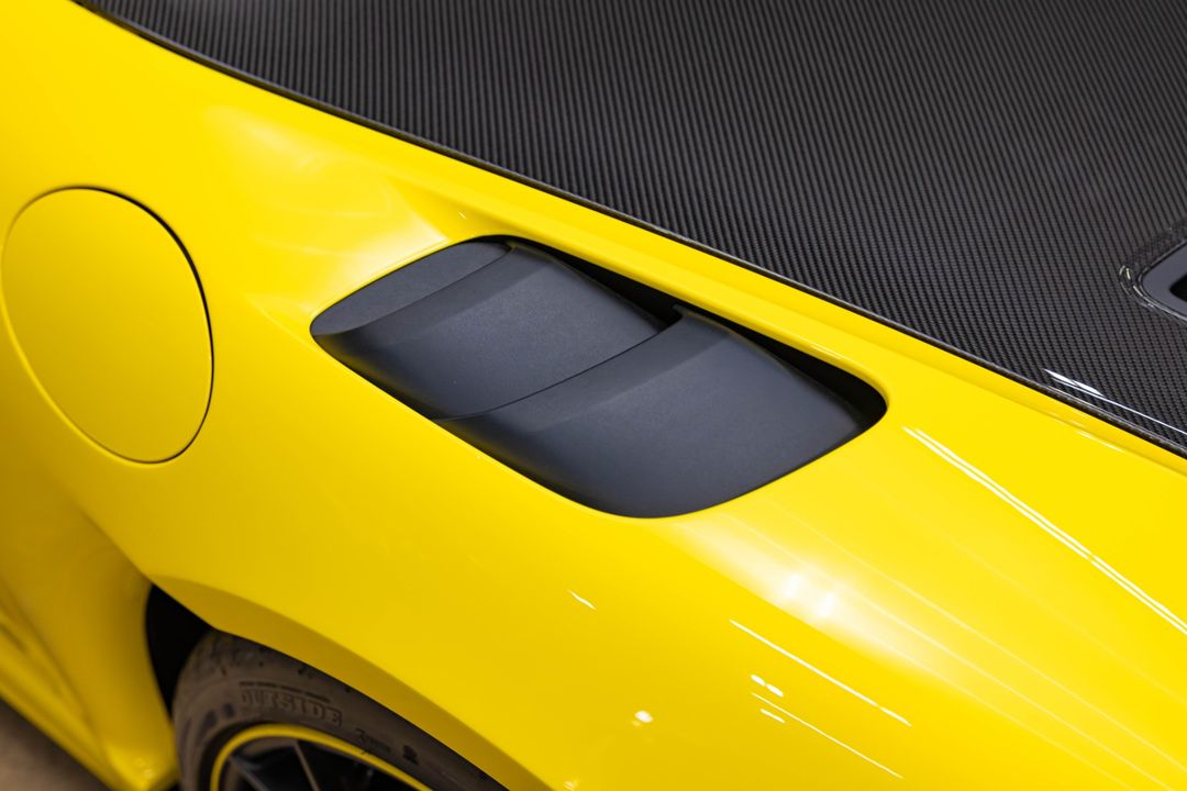 2025 Porsche GT4 RS Weissach