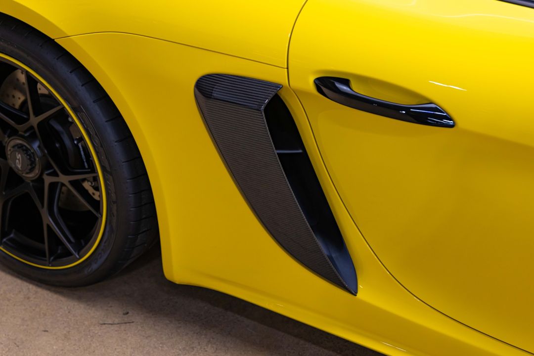 2025 Porsche GT4 RS Weissach