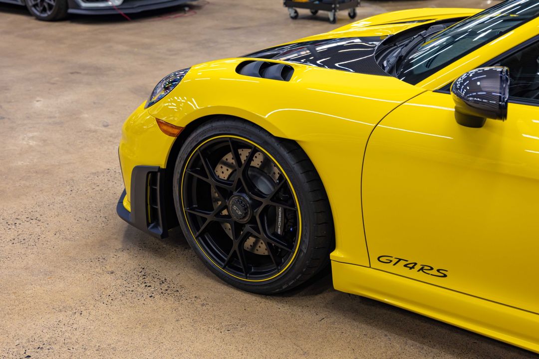 2025 Porsche GT4 RS Weissach