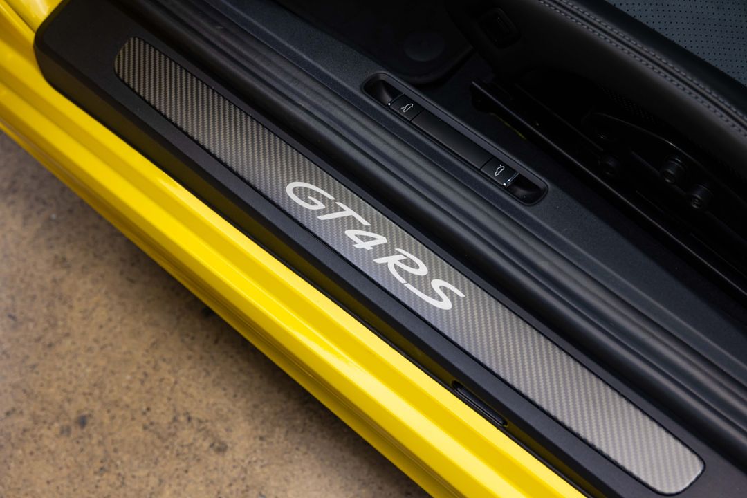 2025 Porsche GT4 RS Weissach