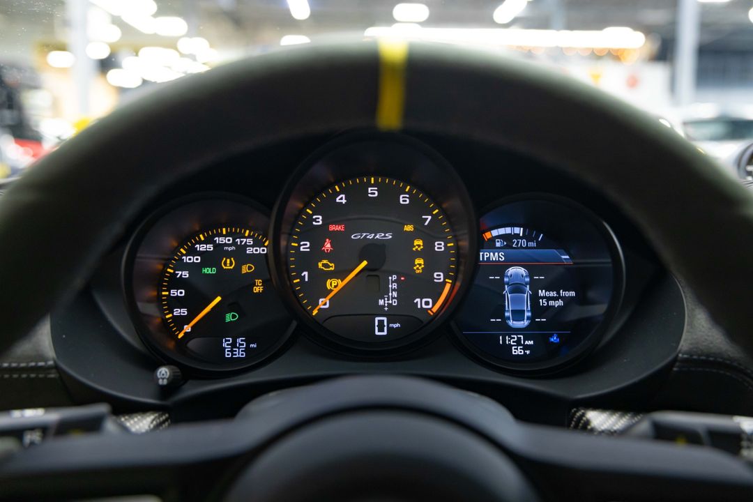 2025 Porsche GT4 RS Weissach