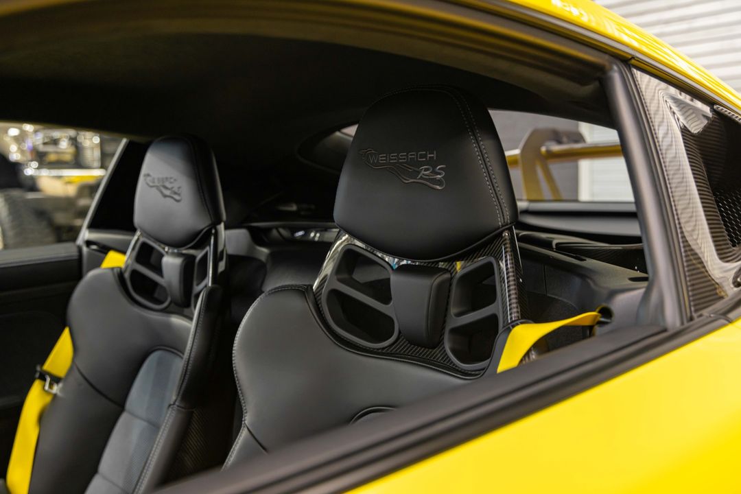2025 Porsche GT4 RS Weissach