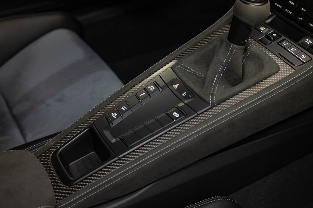 2025 Porsche GT4 RS Weissach