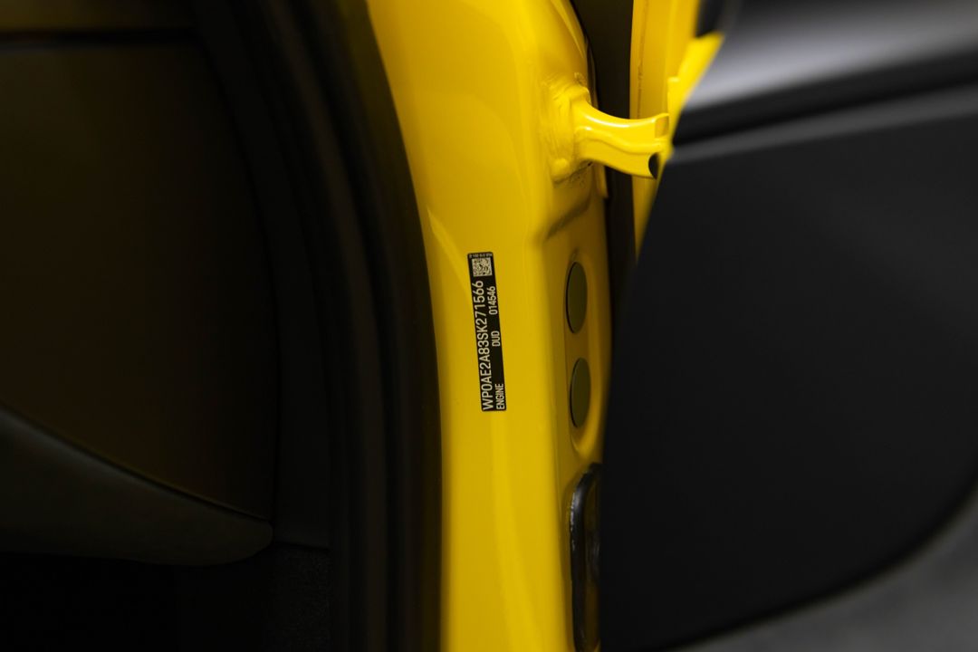 2025 Porsche GT4 RS Weissach