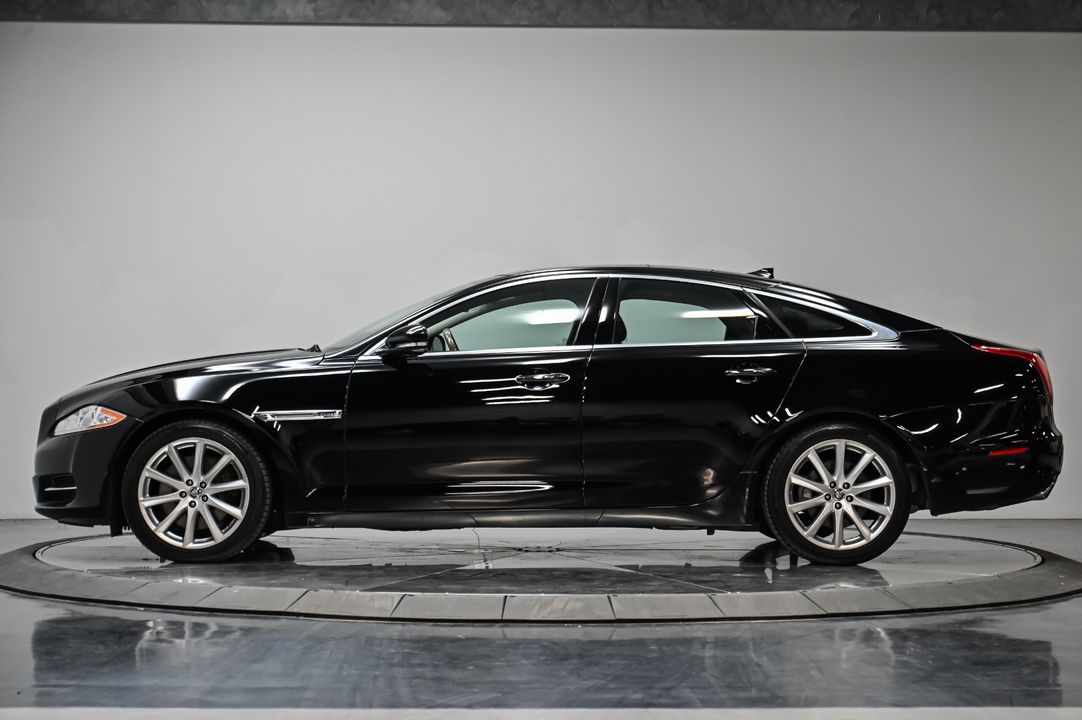 2013 Jaguar XJ