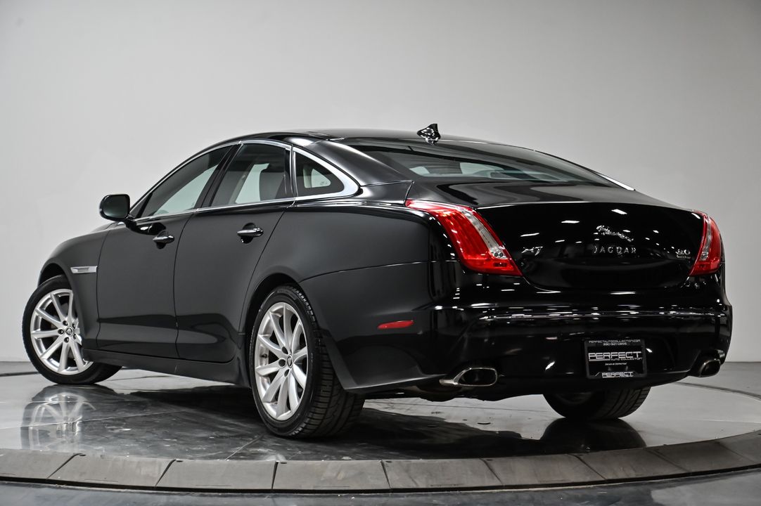 2013 Jaguar XJ