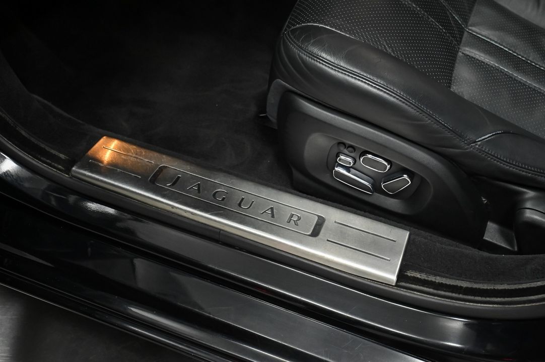 2013 Jaguar XJ