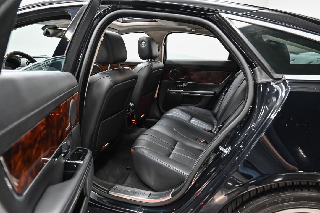 2013 Jaguar XJ