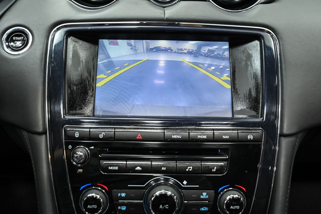 2013 Jaguar XJ