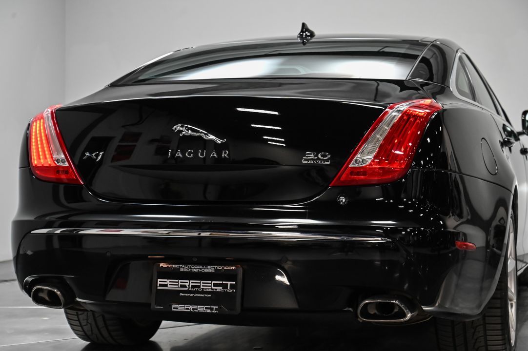 2013 Jaguar XJ