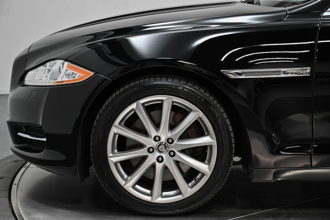 2013 Jaguar XJ