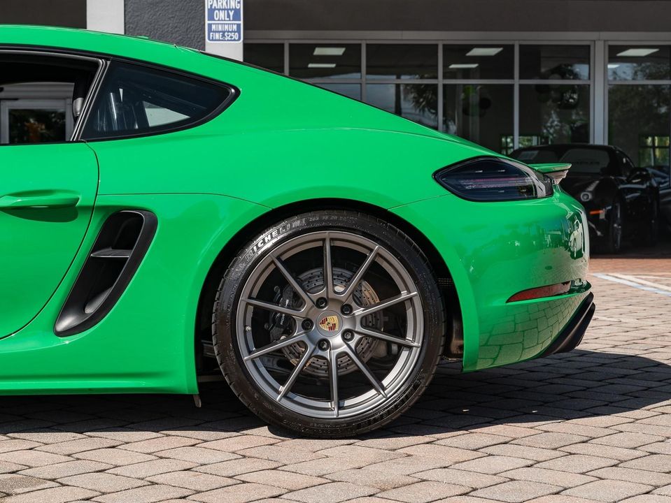 2023 Porsche 718 Cayman