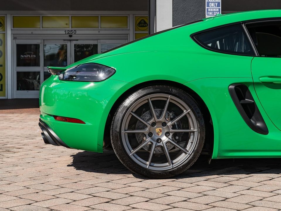 2023 Porsche 718 Cayman