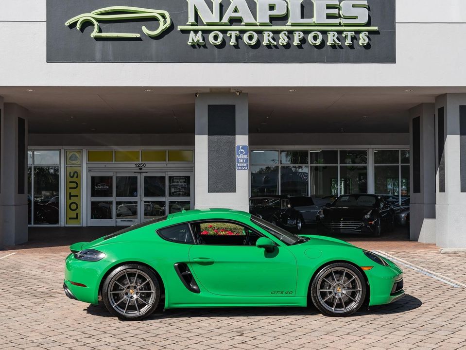 2023 Porsche 718 Cayman