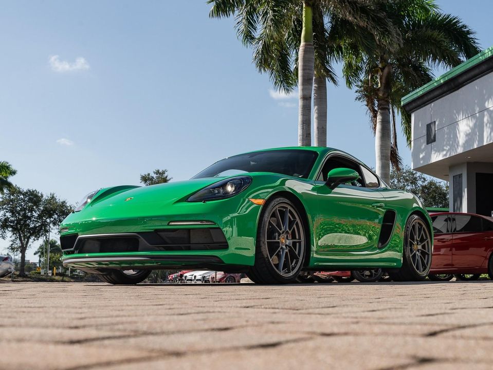 2023 Porsche 718 Cayman