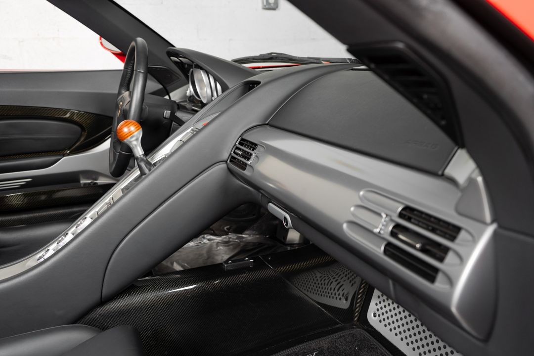 2005 Porsche Carrera GT