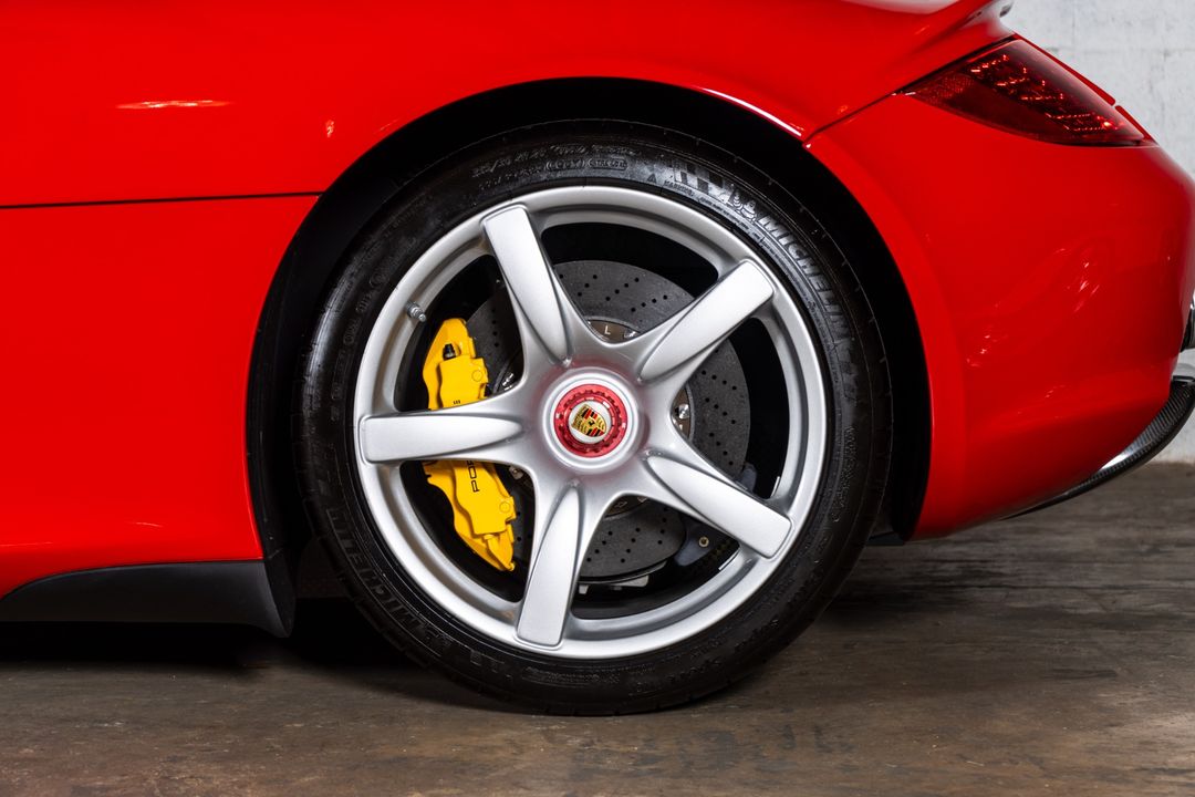2005 Porsche Carrera GT